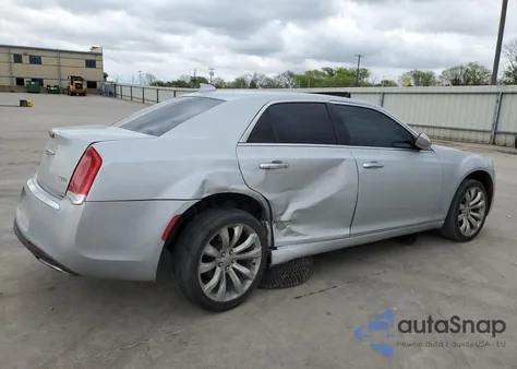 2020 Chrysler 300 Limited z USA, uszkodzony, nr VIN 2C3CCAEG3LH108780